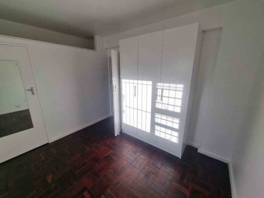 2 Bedroom Property for Sale in Tamboerskloof Western Cape